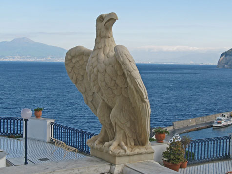 Maps of Sorrento Italy and Region